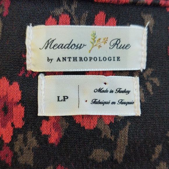 Anthropologie Heartland Floral Cropped Black Red Top L - Picture 5 of 6